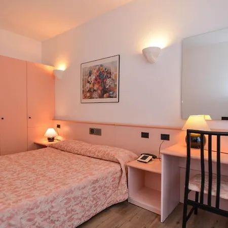 Hotel Hotel Centrale Riva del Garda