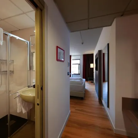 Hotel Hotel Centrale Riva del Garda