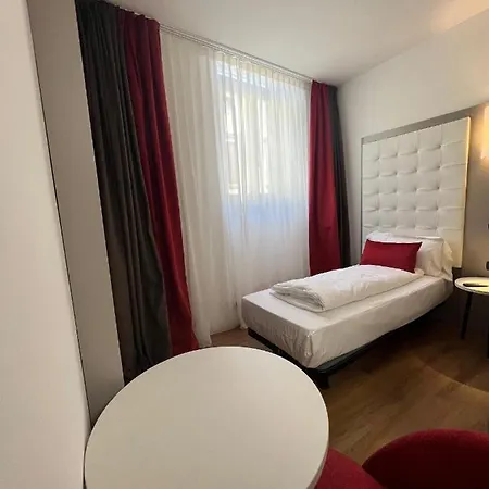 Hotel Centrale 3*